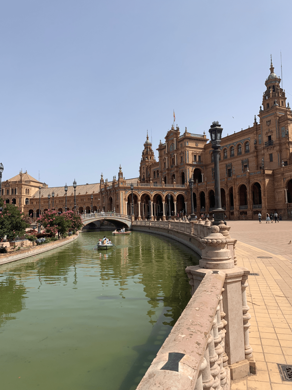 SEVILLE ON A&nbsp;BUDGET